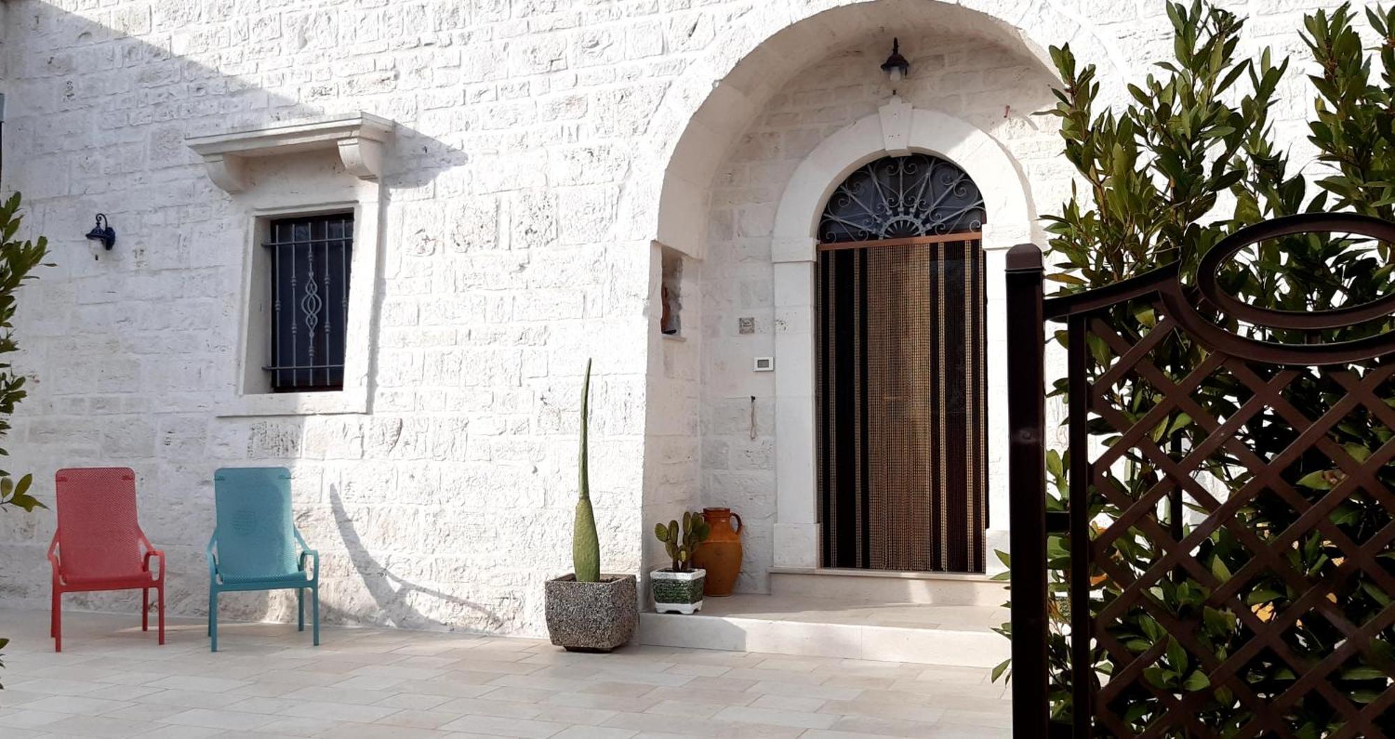Pietra D'Angolo لوكوروتوندو المظهر الخارجي الصورة
